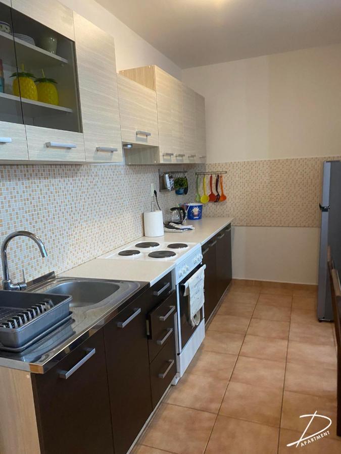 D Apartment Free Private Parking Fast Wi-Fi نوفي ساد المظهر الخارجي الصورة